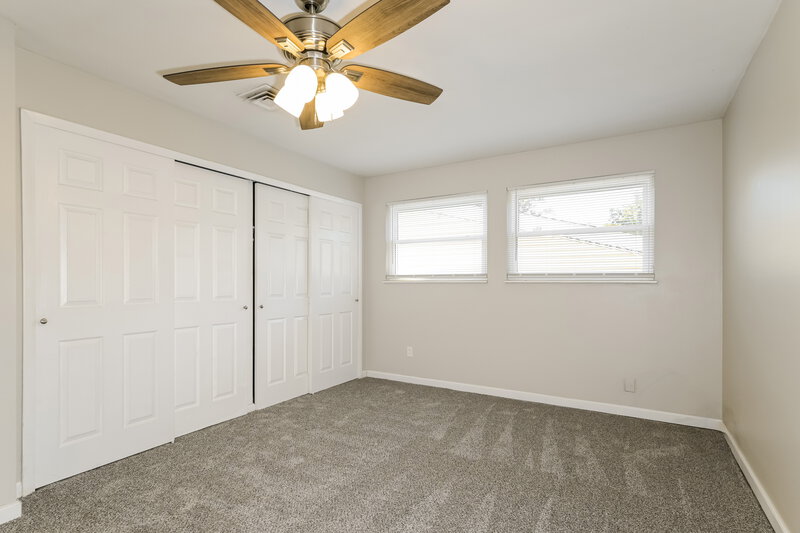 2,060/Mo, 3160 Hargrove Ln Florissant, MO 63033 Bedroom View 3