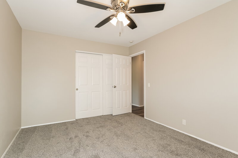 1,875/Mo, 3385 Brunswick Dr Florissant, MO 63033 Main Bedroom View 2