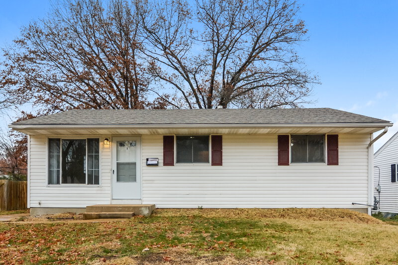1,290/Mo, 735 Mullanphy Rd Florissant, MO 63031 External View