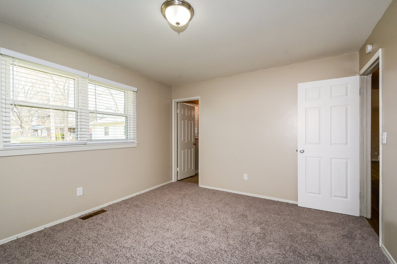 1,455/Mo, 760 Hazelvalley Dr St. Louis, MO 63033 Misc View 8