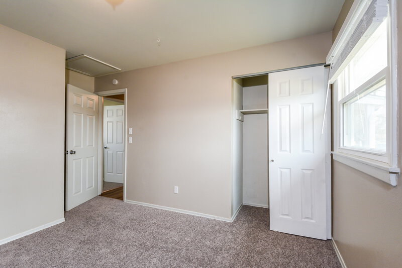 1,455/Mo, 760 Hazelvalley Dr St. Louis, MO 63033 Misc View 10