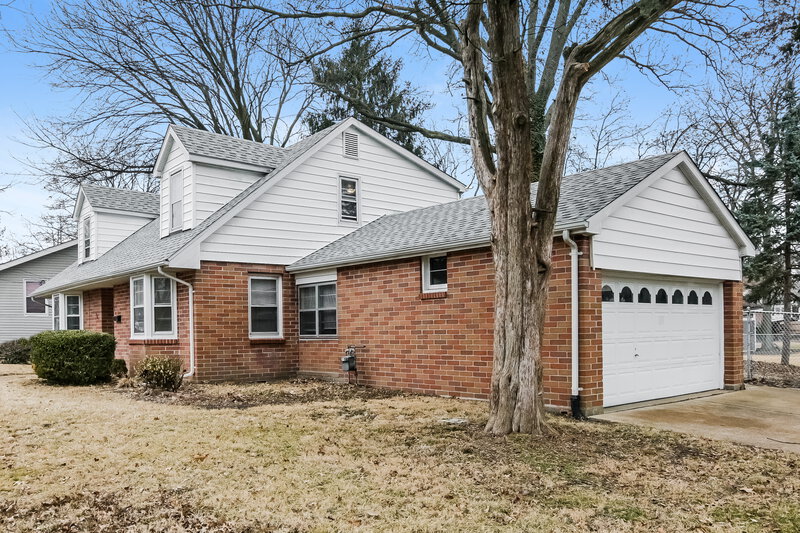 2,115/Mo, 765 Boone St Florissant, MO 63031 External View