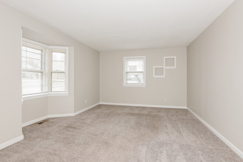 2,115/Mo, 765 Boone St Florissant, MO 63031 Living Room View