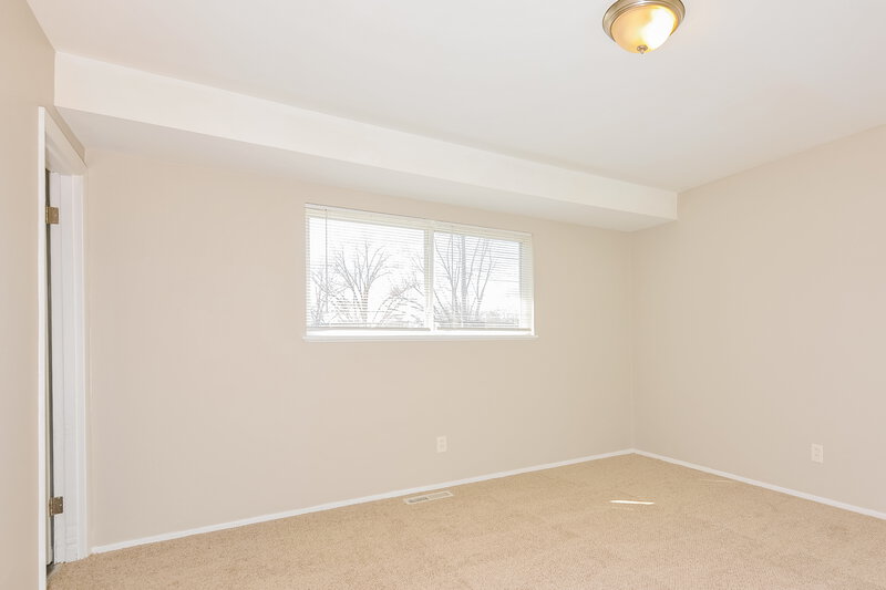 1,755/Mo, 1570 Tahoe Dr Florissant, MO 63031 Main Bedroom View