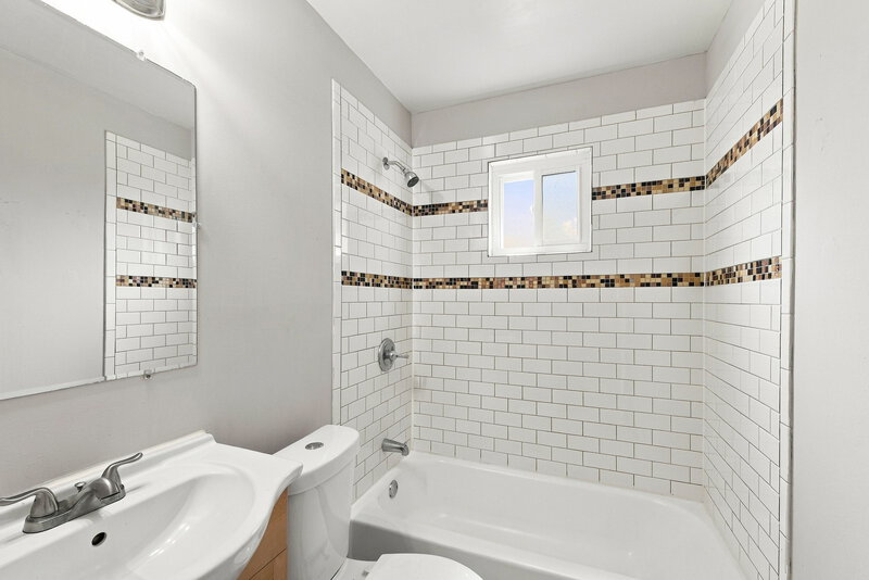 0/Mo, 1230 Acredale Dr Florissant, MO 63033 Misc View 11
