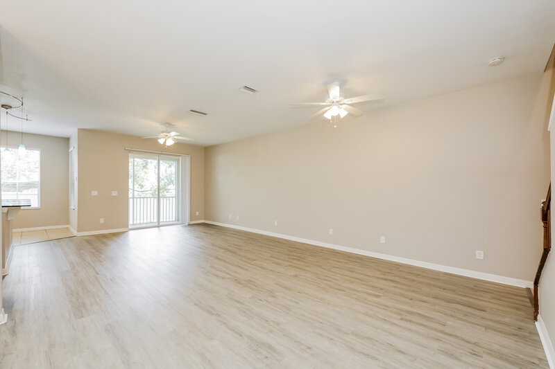 2,395/Mo, 1555 Hillview Ln Tarpon Springs, FL 34689 Living Room View 2