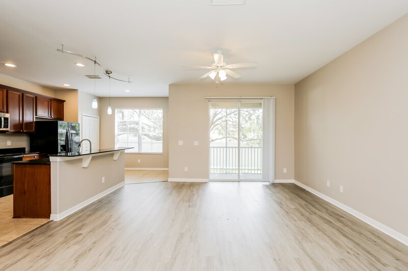 2,395/Mo, 1555 Hillview Ln Tarpon Springs, FL 34689 Living Room View 3
