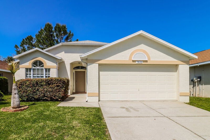 2,245/Mo, 7833 Fashion Loop New Port Richey, FL 34654 External View