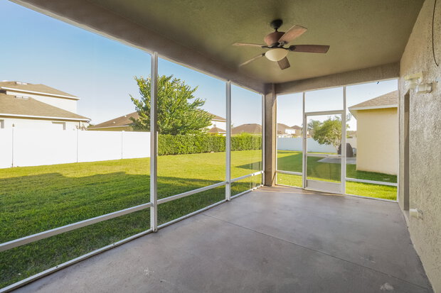 2,725/Mo, 7714 Atwood Dr Wesley Chapel, FL 33545 Sun Room View