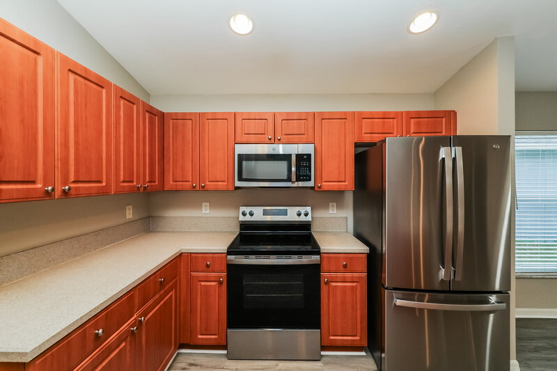 1,945/Mo, 11008 Laurel Brook Ct Riverview, FL 33569 Kitchen View