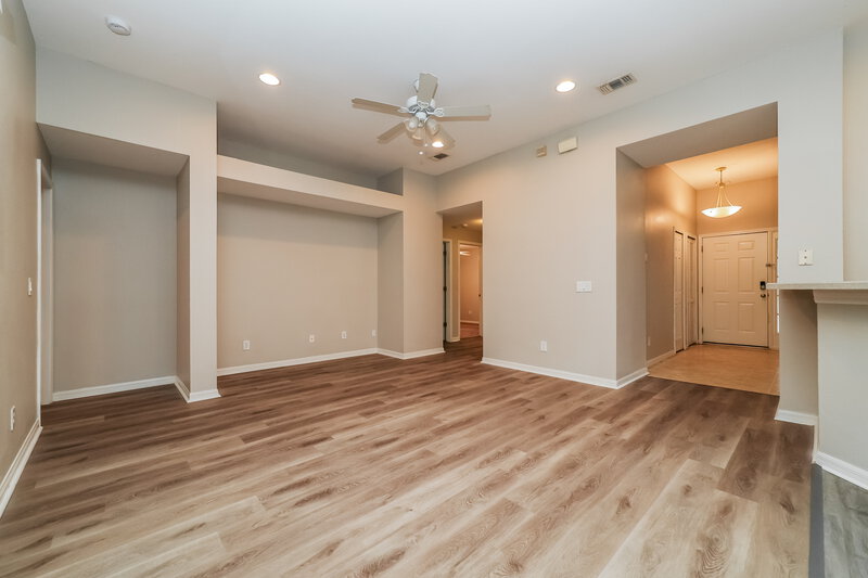 1,945/Mo, 11008 Laurel Brook Ct Riverview, FL 33569 Family Room View