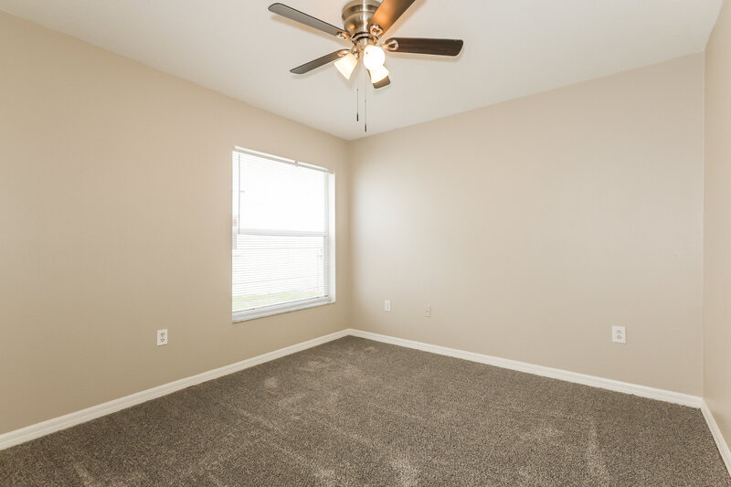 2,050/Mo, 11109 Lake Lanier Dr Riverview, FL 33569 Bedroom View 2