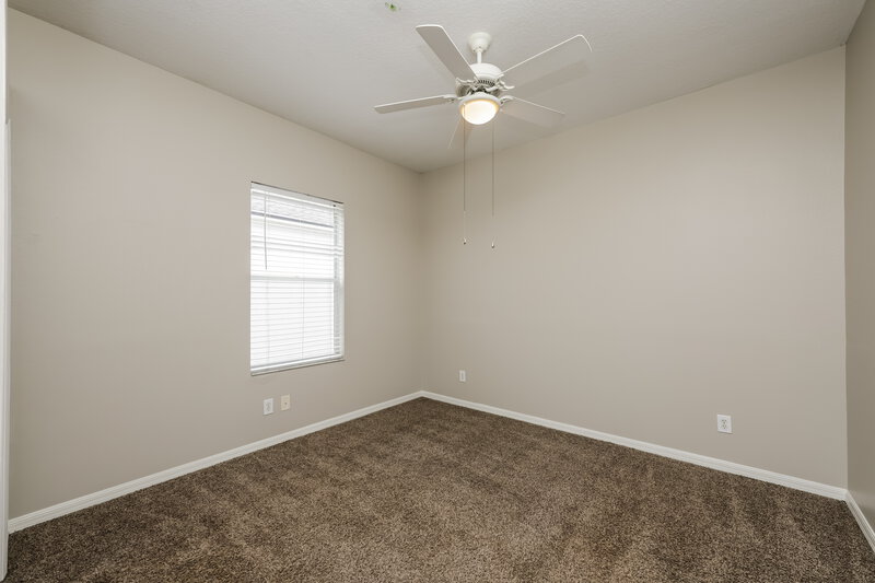 1,960/Mo, 6748 Monarch Park Dr Apollo Beach, FL 33572 Bedroom View 3