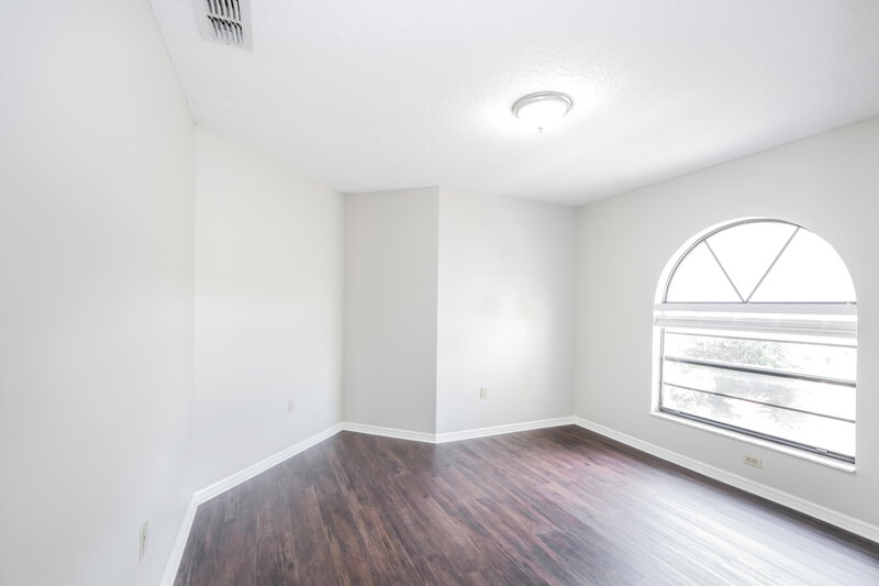2,585/Mo, 9727 Lomalinda Ct New Port Richey, FL 34655 Bedroom View