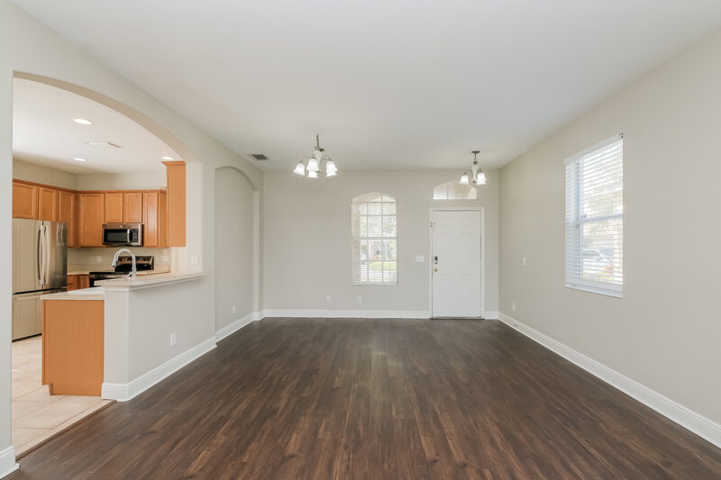 2,260/Mo, 8545 Deer Chase Dr Riverview, FL 33578 Living Room View 2