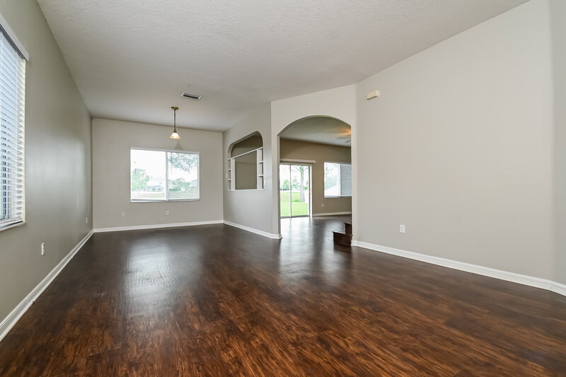 2,180/Mo, 10907 Hoffner Edge Dr Riverview, FL 33579 Living Room View