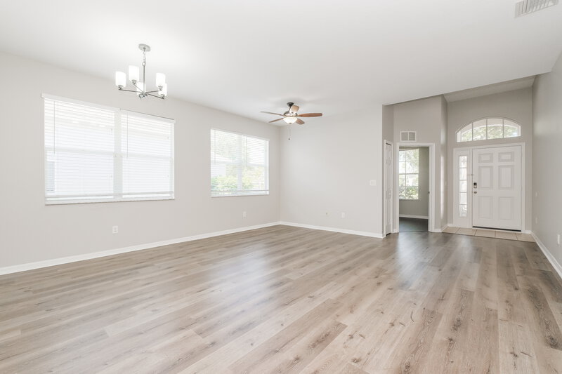 2,280/Mo, 6717 Cambridge Park Dr Apollo Beach, FL 33572 Dining Room View