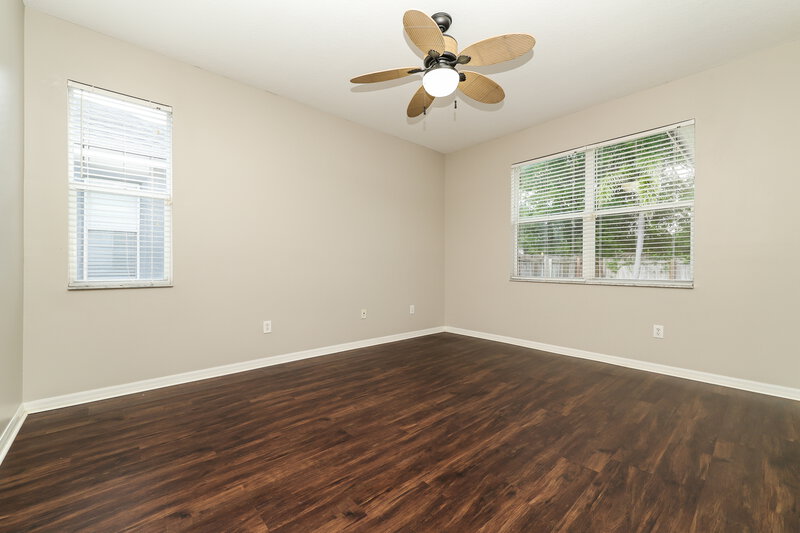 2,295/Mo, 6717 Cambridge Park Dr Apollo Beach, FL 33572 Main Bedroom View