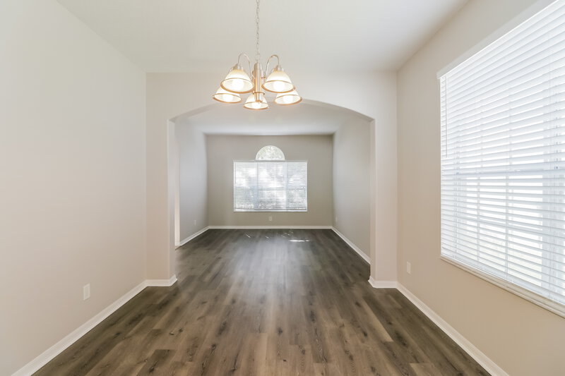4,880/Mo, 7726 Bulls Head Dr Wesley Chapel, FL 33545 Dining Room View