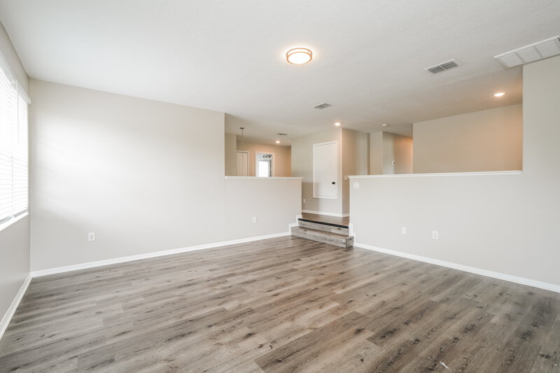 2,810/Mo, 7726 Bulls Head Dr Wesley Chapel, FL 33545 Loft View