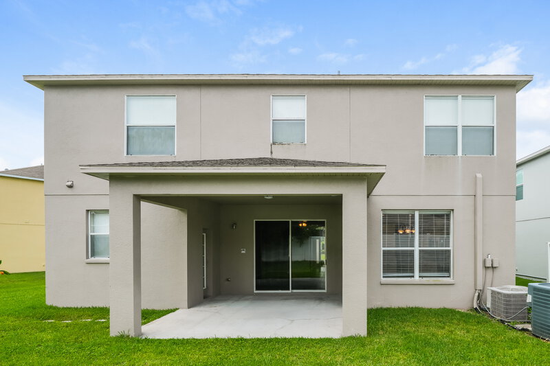 2,810/Mo, 7726 Bulls Head Dr Wesley Chapel, FL 33545 Rear View
