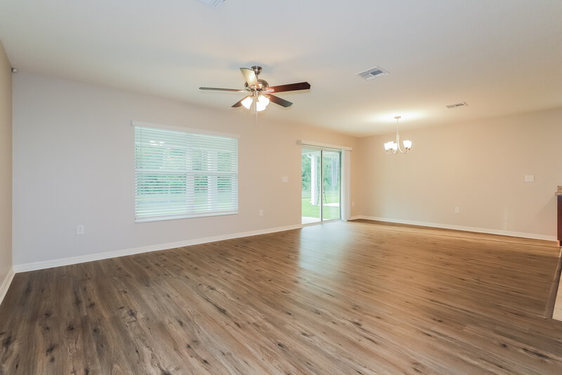 1,915/Mo, 7417 Ibis Dr Lakeland, FL 33810 Living Room View