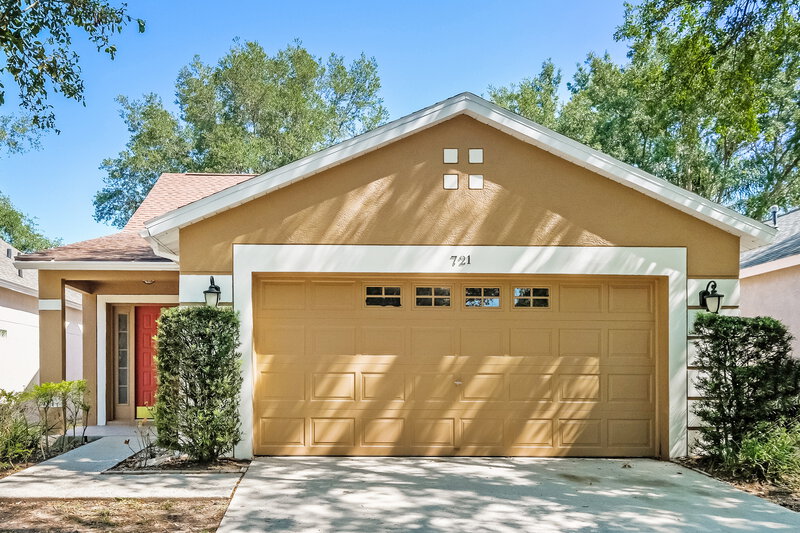 2,375/Mo, 721 Cape Cod Cir Valrico, FL 33594 External View