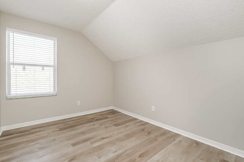 2,375/Mo, 721 Cape Cod Cir Valrico, FL 33594 Bedroom View 2