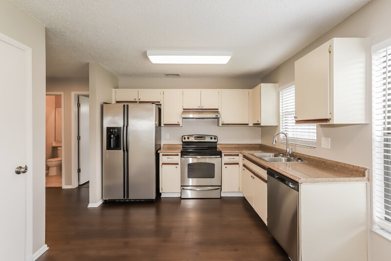 2,895/Mo, 13310 Krameria Way Tampa, FL 33626 Kitchen View