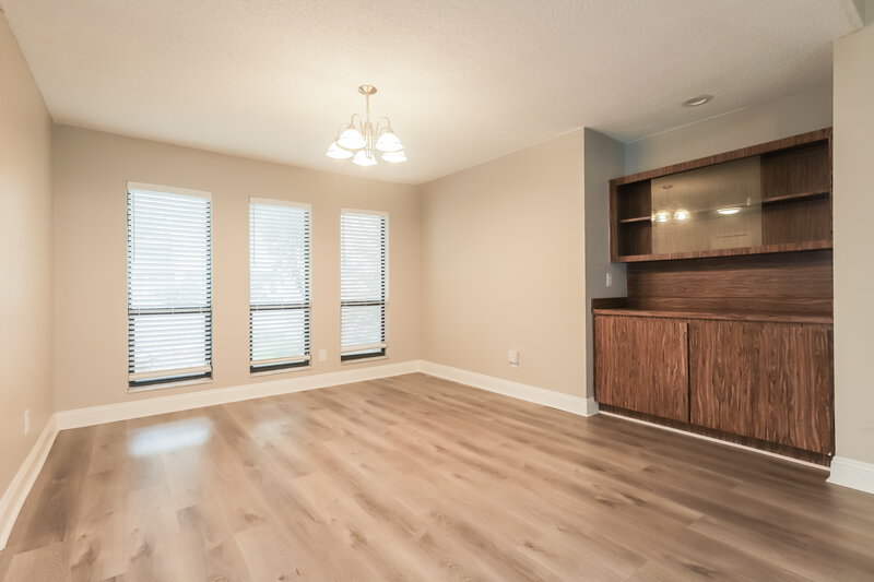 2,025/Mo, 34438 Cedarfield Dr Dade City, FL 33523 Dining Room View