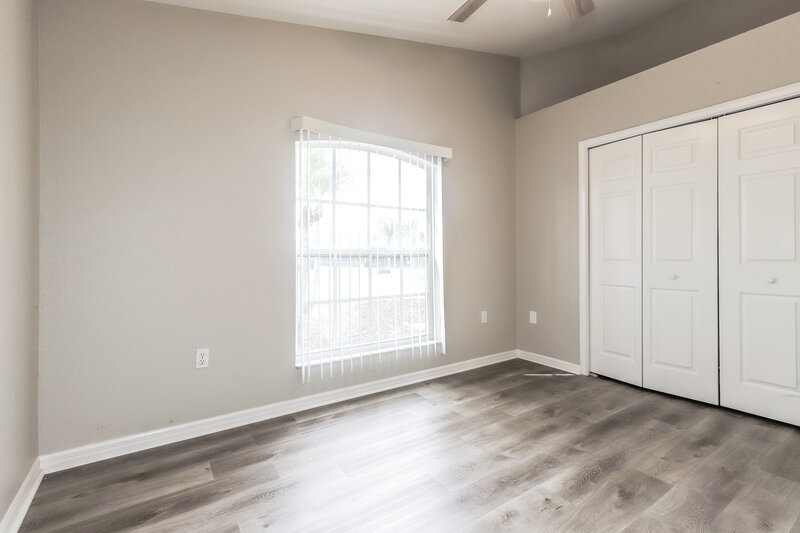 3,840/Mo, 2132 Glen Heights Pl Lakeland, FL 33813 Bedroom View 2