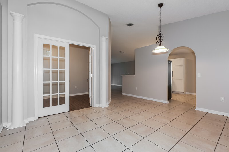 2,205/Mo, 19239 Wood Sage Dr Tampa, FL 33647 Living Room View 2