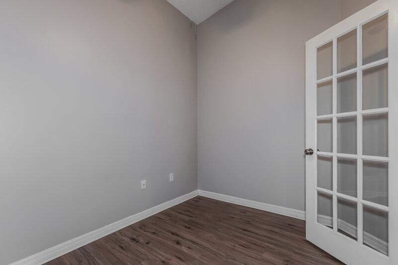 2,205/Mo, 19239 Wood Sage Dr Tampa, FL 33647 Office View