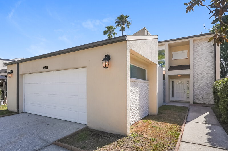 2,490/Mo, 16111 Gardendale Dr Tampa, FL 33624 Front View
