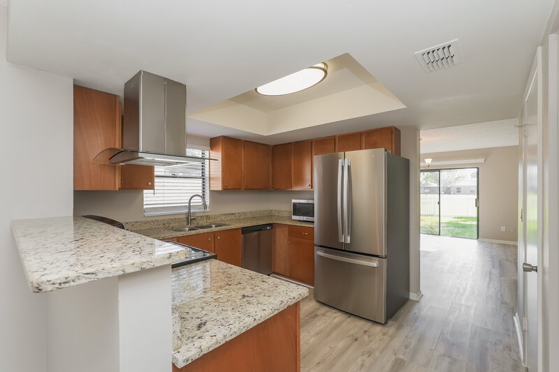 2,490/Mo, 16111 Gardendale Dr Tampa, FL 33624 Kitchen View 2