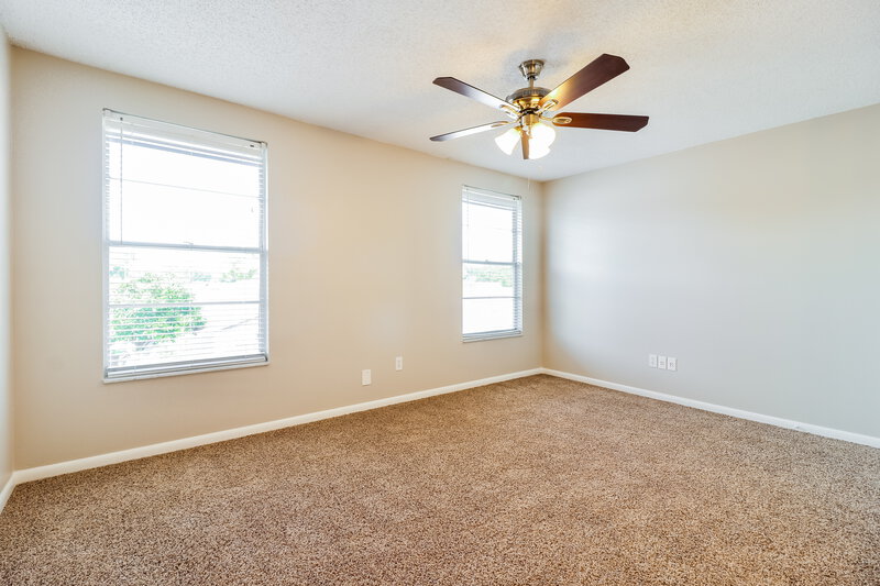 2,220/Mo, 2825 Cedaridge Dr Tampa, FL 33618 Main Bedroom View 2