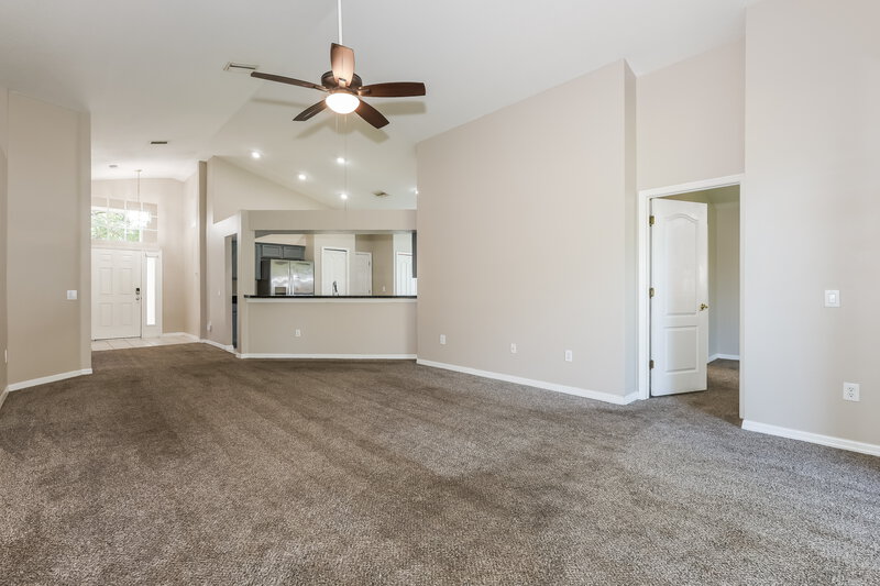 2,430/Mo, 11239 Lake Lanier Dr Riverview, FL 33569 Living Room View