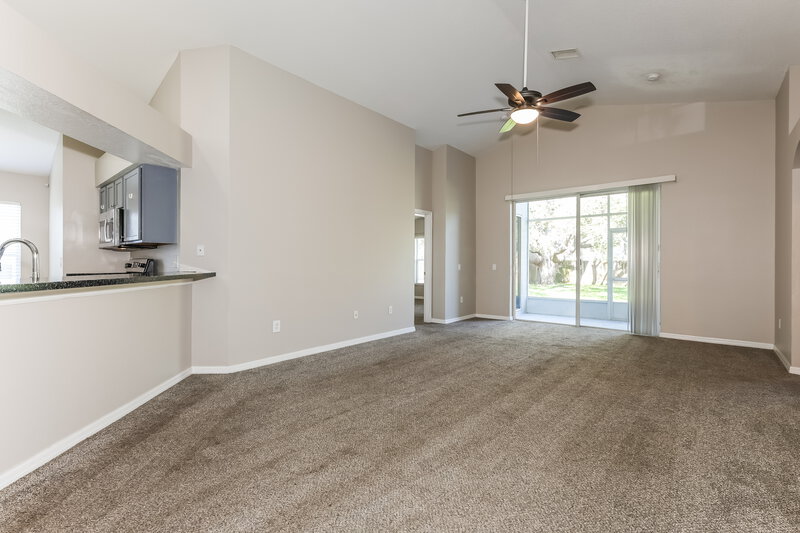2,430/Mo, 11239 Lake Lanier Dr Riverview, FL 33569 Living Room View 2