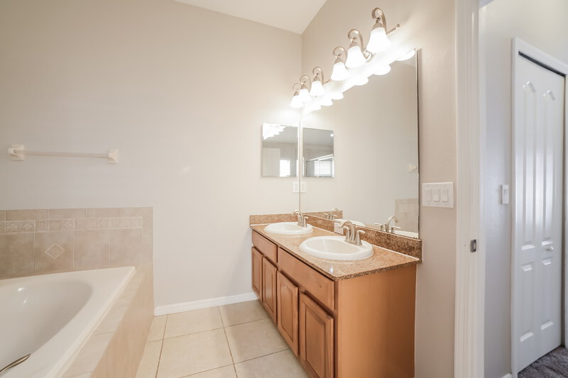 2,480/Mo, 13020 Avalon Crest Ct Riverview, FL 33579 Misc View 8