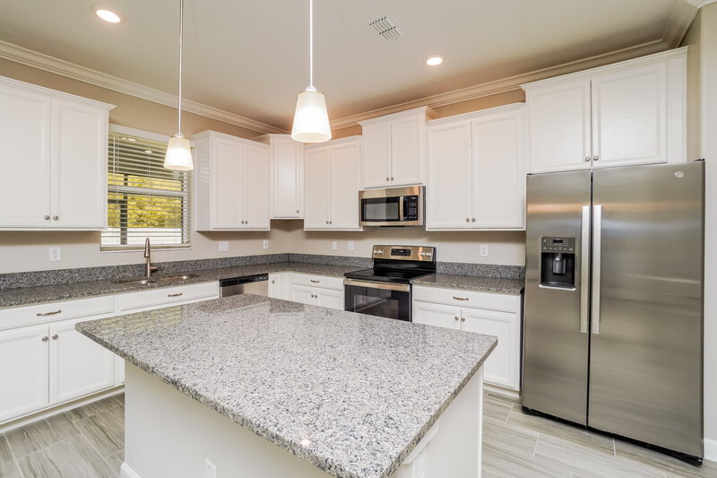 2,895/Mo, 2173 Cerulean Sky Dr Lutz, FL 33558 Kitchen View