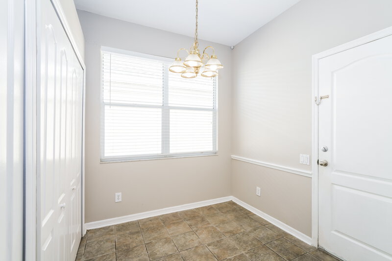 2,355/Mo, 18109 Ashton Park Way Tampa, FL 33647 Dining Room View