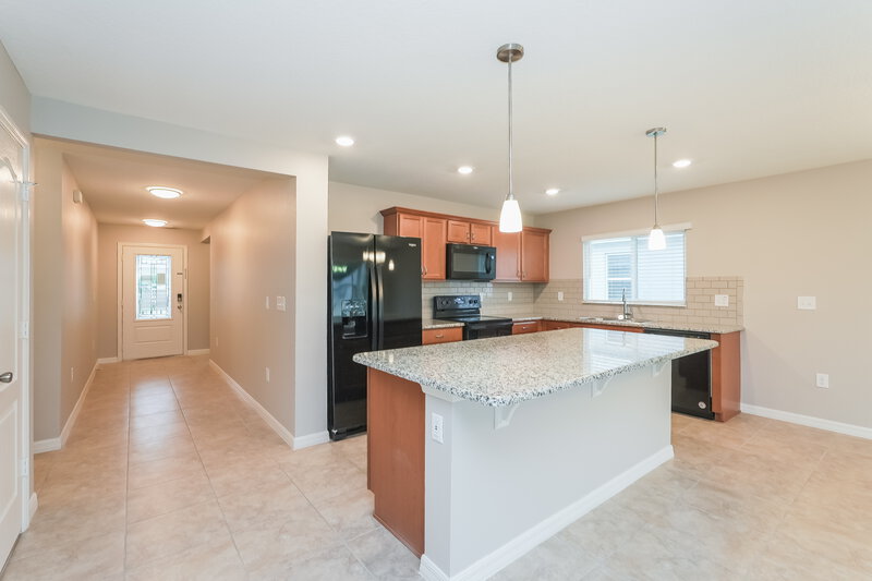 1,840/Mo, 7601 Muscovy Dr Lakeland, FL 33810 Kitchen View 2