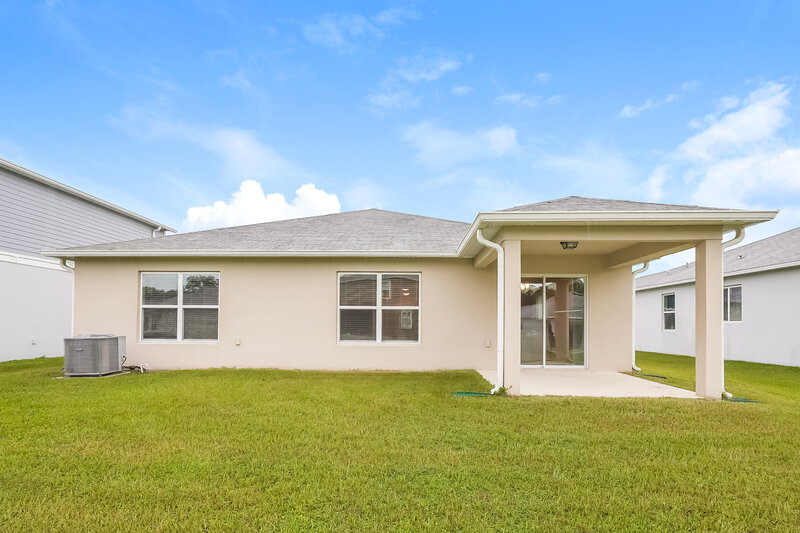 1,840/Mo, 7601 Muscovy Dr Lakeland, FL 33810 Rear View
