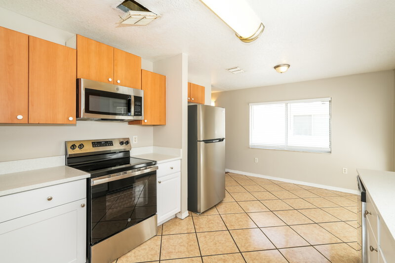 1,905/Mo, 10334 Summerview Cir Riverview, FL 33578 Misc View 4