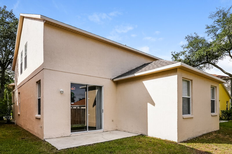 2,350/Mo, 9862 Morris Glen Way Temple Terrace, FL 33637 Rear View