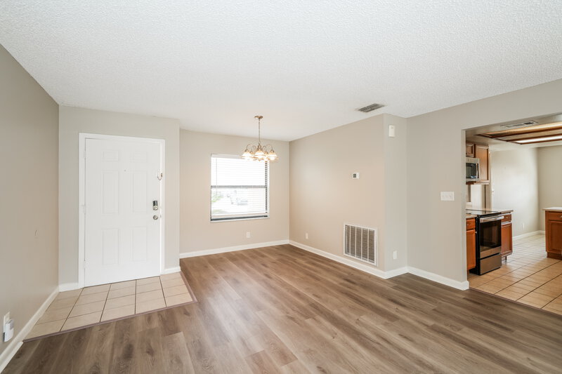 1,800/Mo, 23106 Mayfair Rd Land O Lakes, FL 34639 Living Room View