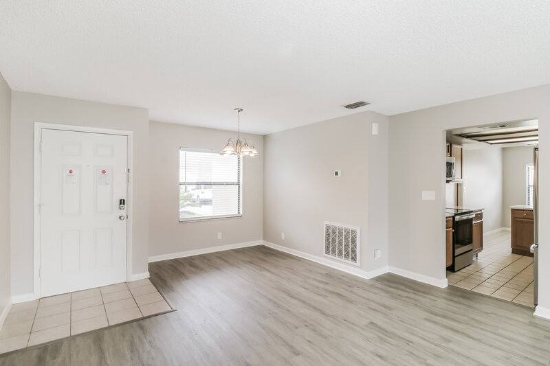 2,235/Mo, 23106 Mayfair Rd Land O Lakes, FL 34639 Living Room View 2