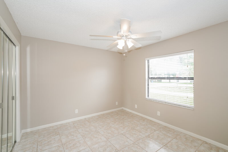 1,800/Mo, 23106 Mayfair Rd Land O Lakes, FL 34639 Bedroom View