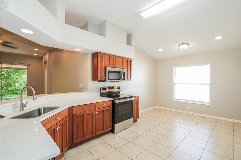 2,645/Mo, 1101 Rolling Stone Run Odessa, FL 33556 Kitchen View