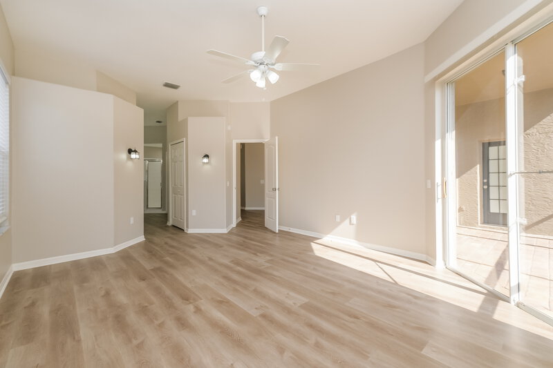 2,870/Mo, 3720 Hollow Wood Dr Valrico, FL 33596 Main Bedroom View